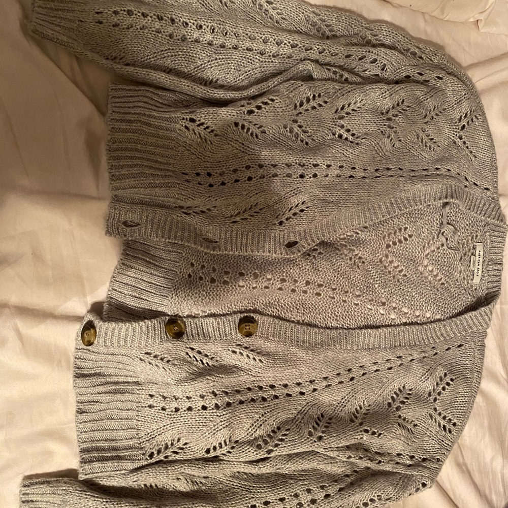 Cardigan/ sweater